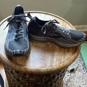 Brooks brand gym shoes- black, navy and gray blue color, mesh material